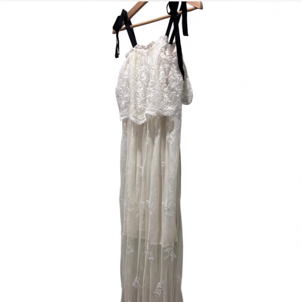 AQUA Embroidered Lace Maxi Dress Ivory Boho Romantic Size S - Picture 3 of 9